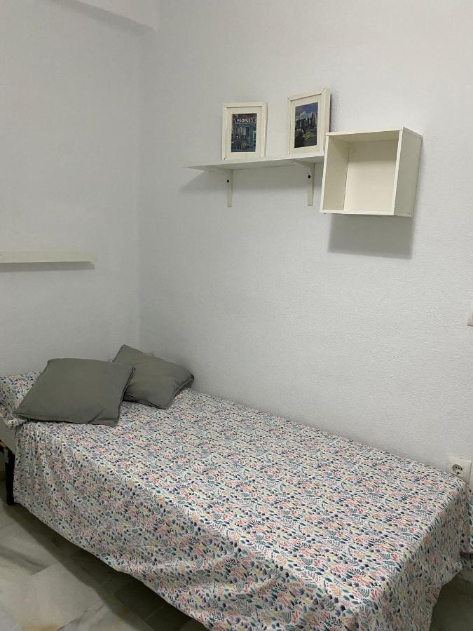 Beautiful Apartment In Historic City Center Sevilla Eksteriør billede
